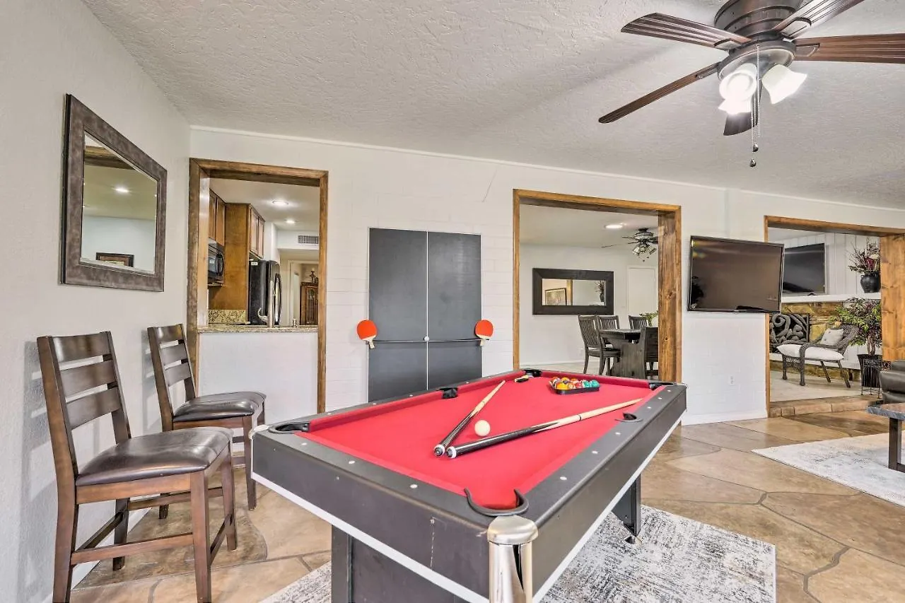 Ferienhaus Villa Scottsdale Getaway With Private Pool And Grill!